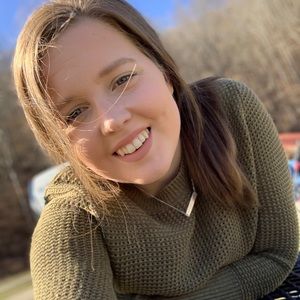 Meet your Posher, Cristin